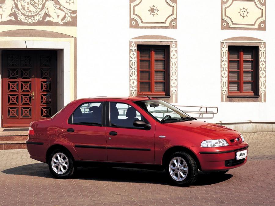  Fiat Albea 2002 года  (фото 5 из 9)